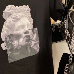 T-shirt i storlek xs - T-shirt i toppskick