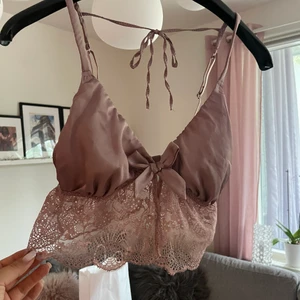 Bralette - Jättesöt bralette från primark. Helt ny, prislappen sitter kvar! 
