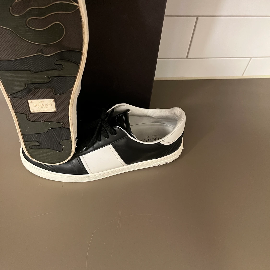 Valentino skor stl 42/2 - 90