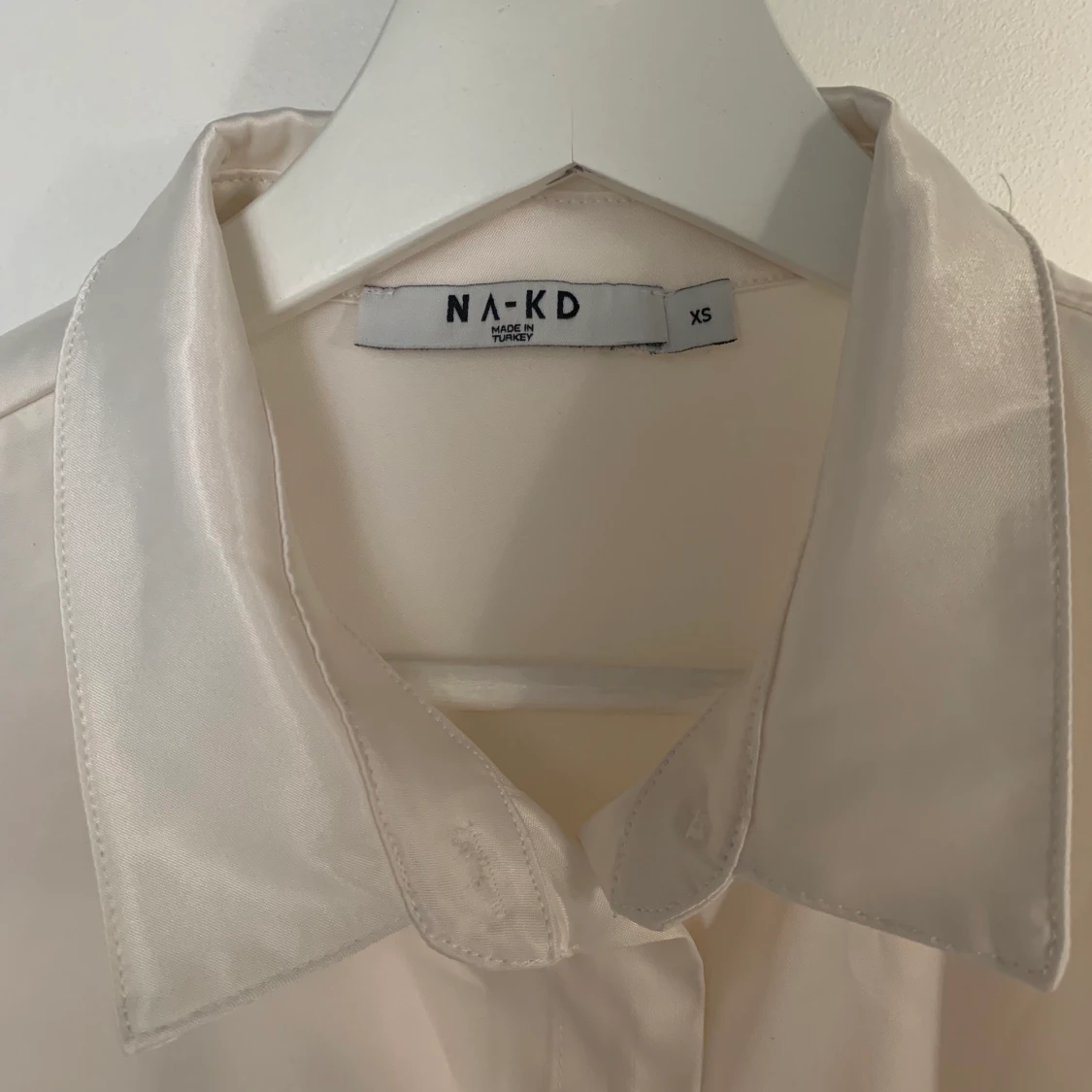 Vit Blus från NA-KD strl XS - 90