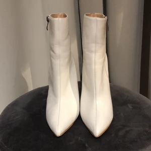 Vita klackar - Vita klackar 