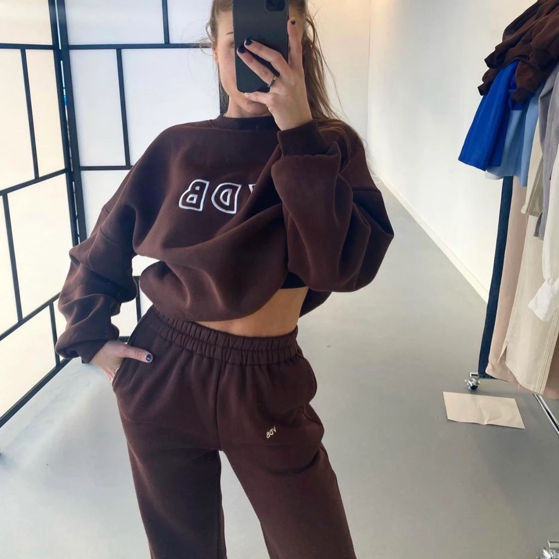 brunt set från venderbys - 90