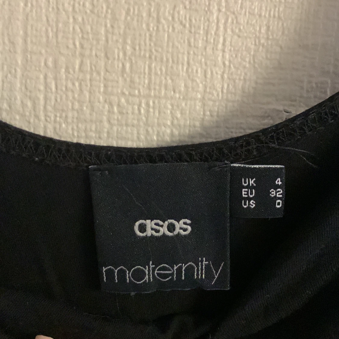 Svart klänning  - 91