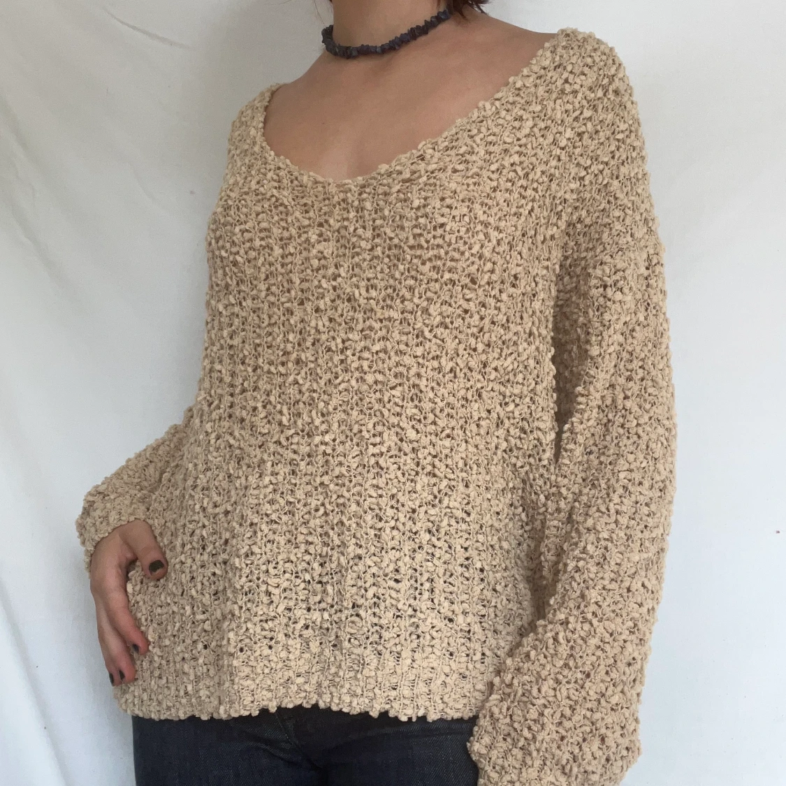 Stickad beige tröja