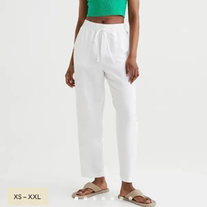 Linnebyxor hm - Säljer dessa linnebyxor som är helt slutsålda!! I super bra skick och de är knappt använda🤍