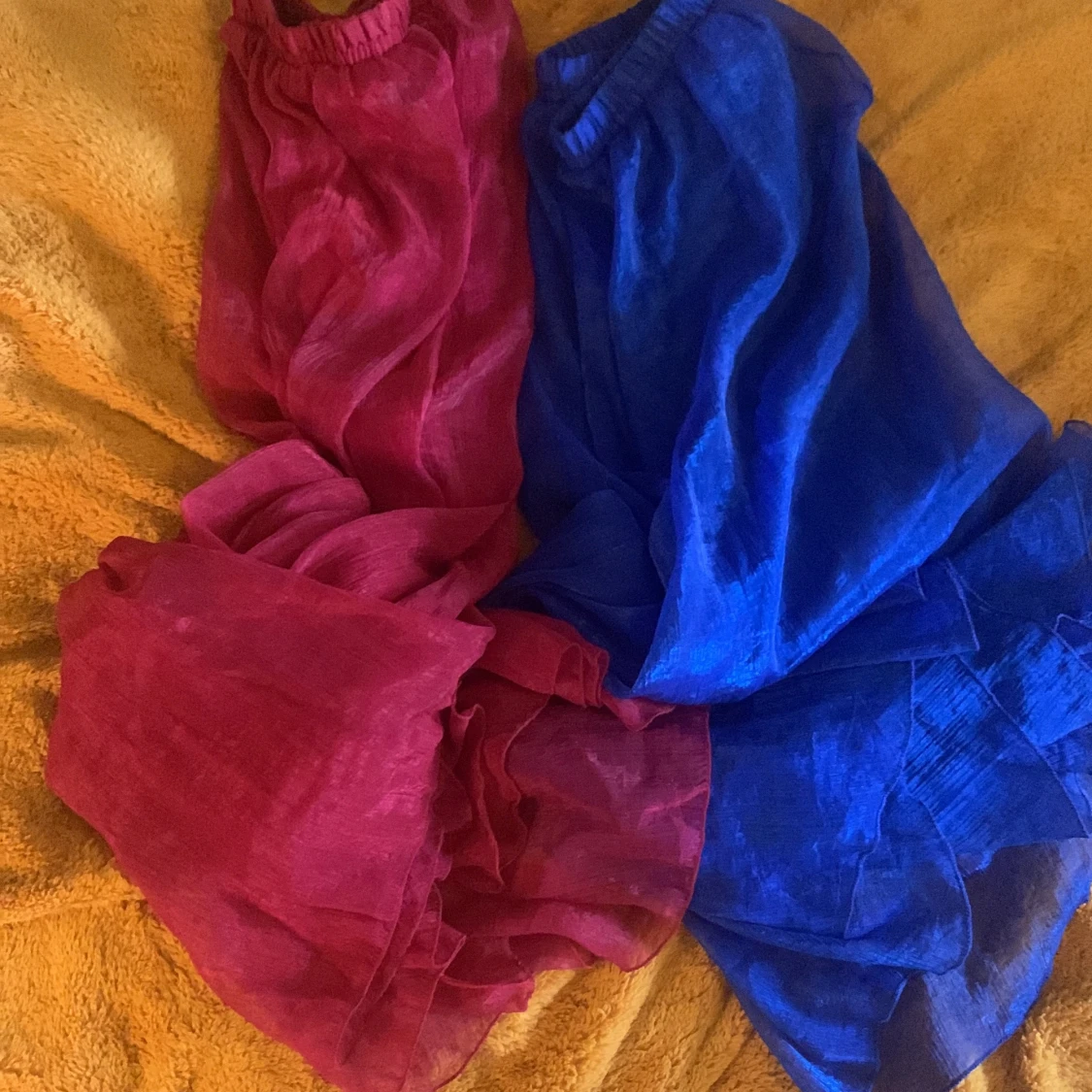 2 längre kjolar - 90