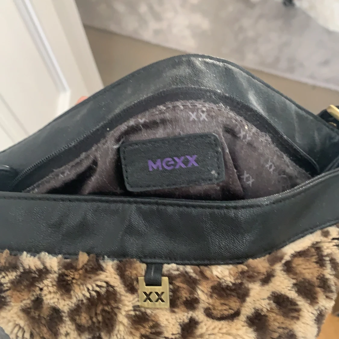 Leopardmönstrad miniväska! - 91