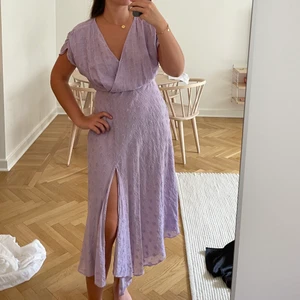 Klänning - Härlig och skön lika klänning från Zara 