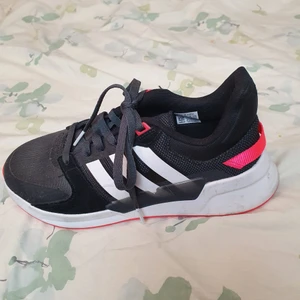 ADIDAS  - Barly used, bought to be used in gym 