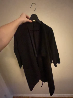 Tunn kappa  - Tunn kappa igen Shein. Bra kvalitet då knappt använd. Nypris: 189kr 