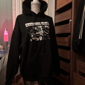 hoodie - hoodie från brandy melville knappt använd som ny!