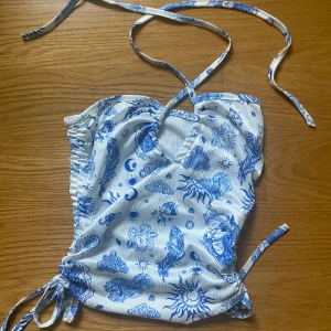 Halterneck linne - Halterneck linne med detaljer, fri frakt✨