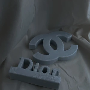 Sterinljus🤍 - Gråa ljus 100kr st, vid köp av flera ljus kan ett rabatterat pris ges🤍skriv i dm för beställning 💝