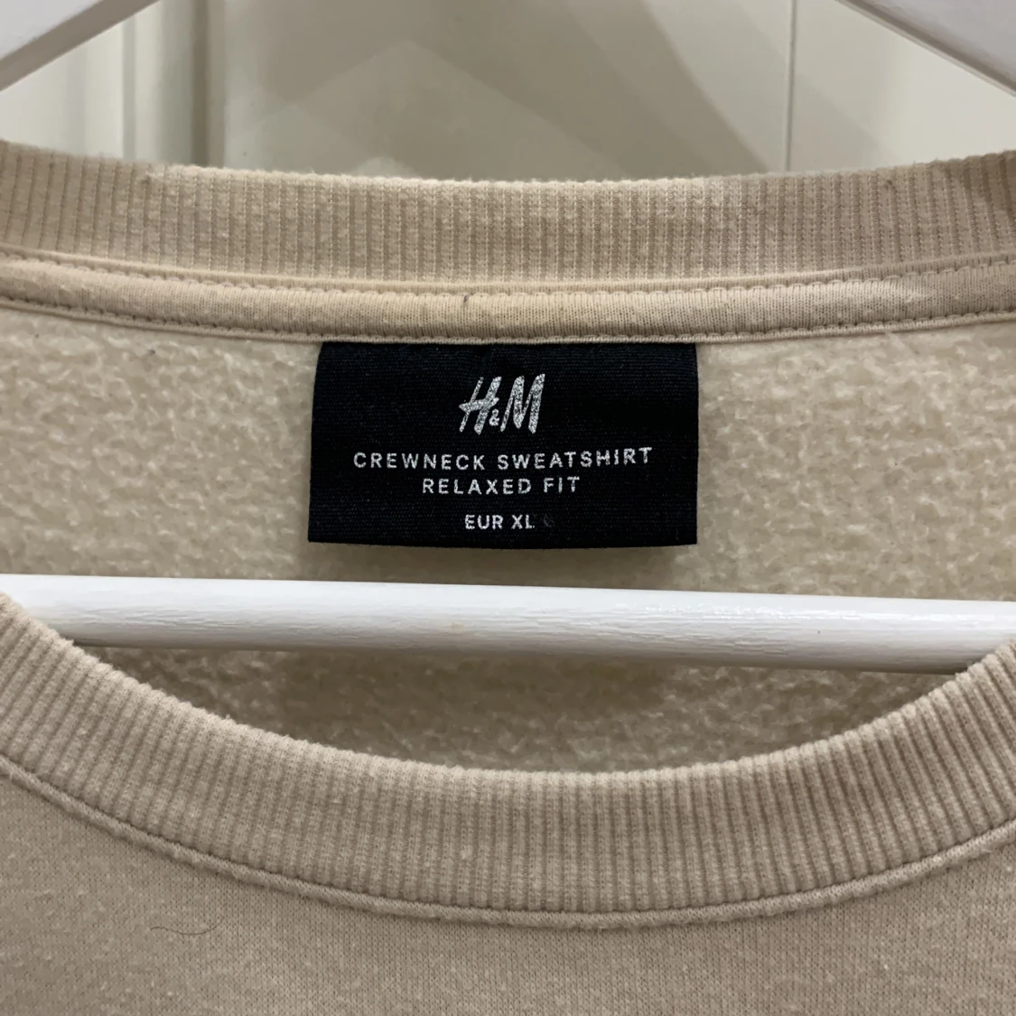 Simple Beige tröja  - 90