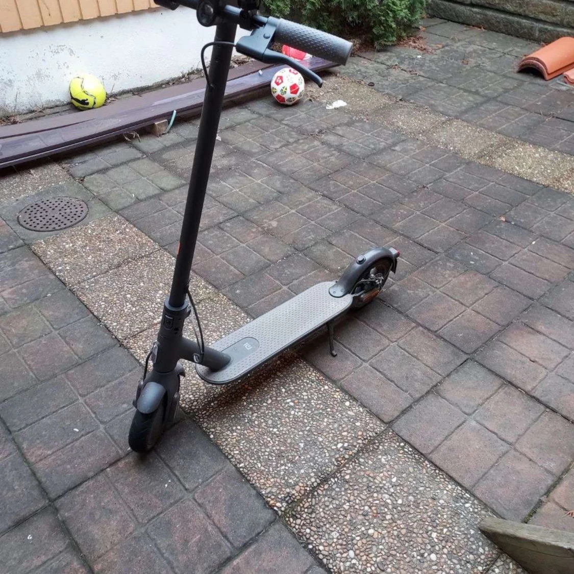 El scooter knappt använd  - 90