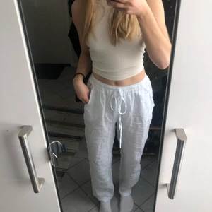 Linnebyxor - Jättefina oanvända linnebyxor strl XS/S, säljer då jag råkade köpa dubbletter! Buda eller köp direkt för 450kr💕