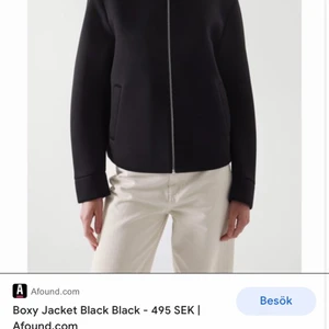 Cos jacka - Intressekoll på denna jacka ifrån cos! Kan byta mot en beige också 