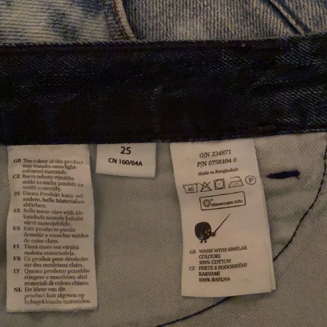 Monki jeans med blekta smileys - 91