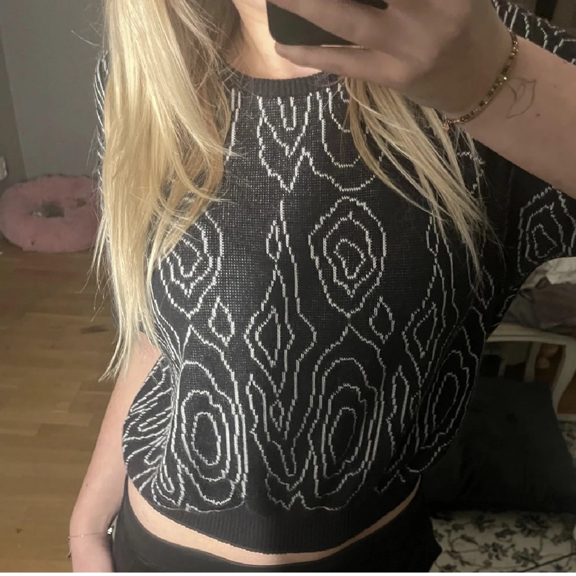 Tunn stickad tröja - 90