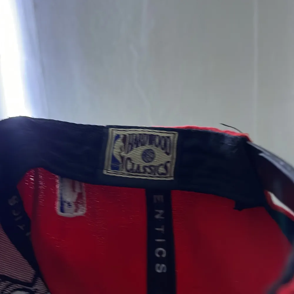 Säljer min bulls keps för att jag behöver inte den längre pris kan diskuteras . Muu.
