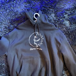 District 46 hoodie - Har testat den 1 gång annars aldrig använd 