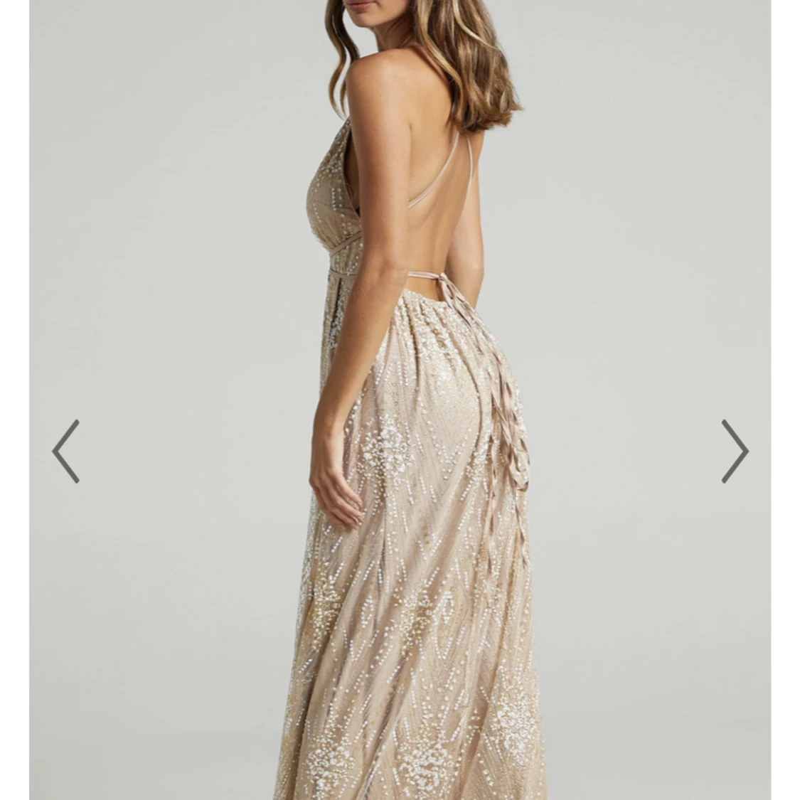 Klänning/ balklänning  - 90