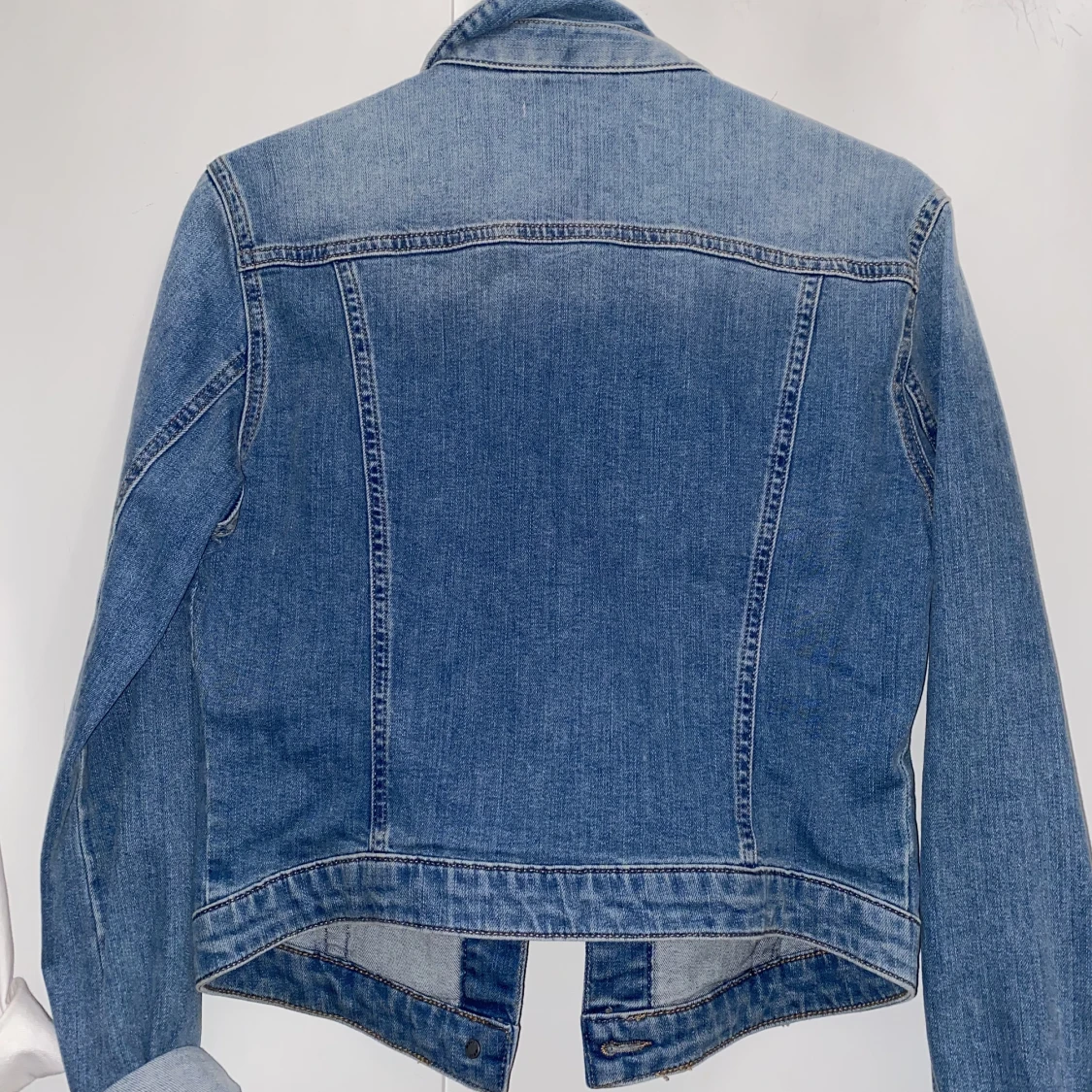 Oanvänd jeansjacka - 90