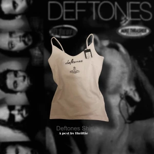 Deftones shirt~ - Helt ny tröja!! Gjort själv!! Tvätta inte mer än 90 grader i tvättmaskinen!! 