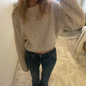 Stickad tröja  - Så fin somrig stickad tröja💕💕