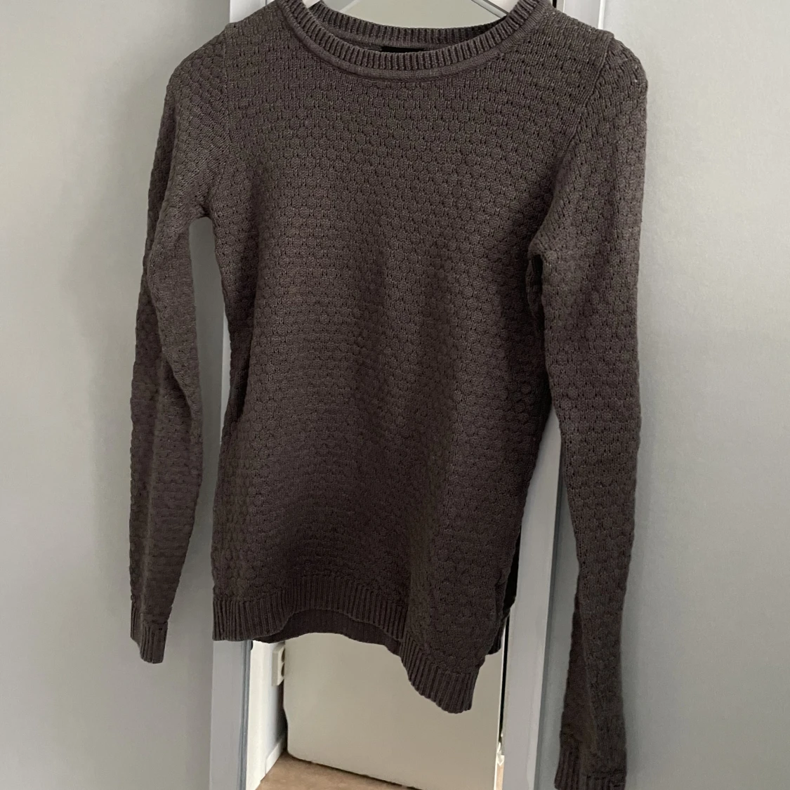 Stickad tunn tröja - 90