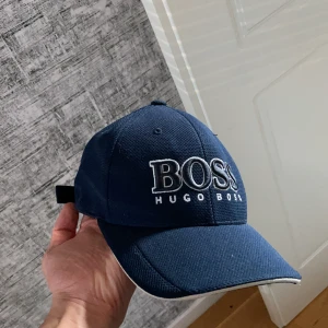 Hugo Boss keps - One Size  200kr 