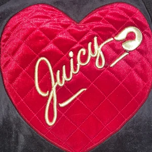 Juicy kofta - Detta är en gammal modell av juicy couture