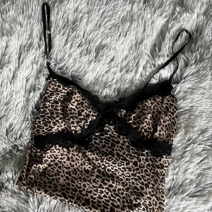 Linne - Helt nytt linne, storlek S💓