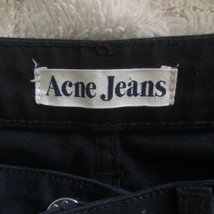 ACNE jeans - Lågmidjade jeans från acne ❤️ supersköna och bra kvalite för att vara secondhand!