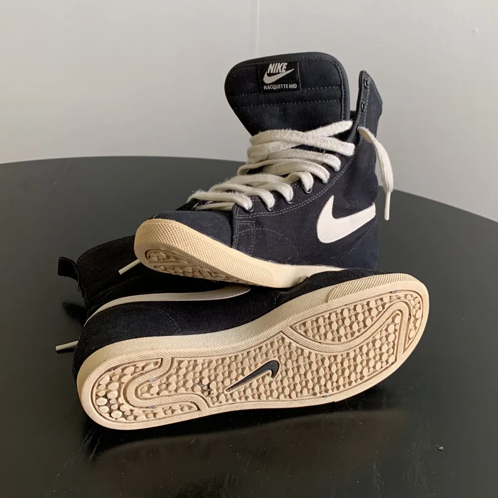 Nike Racquette Mid, classic court shoe Stl 36 Mycket fint skick  . Skor.