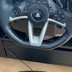 Ratt till ps4 ps3 och pc - Har haft i 3 månader fullt fungerande köpte för 1900
