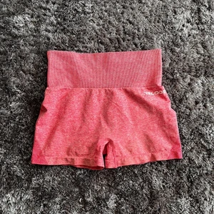 Gymshorts Relode - Relode-shorts som är använda 2 gånger, storlek S men tycker snarare att de är M. 150kr