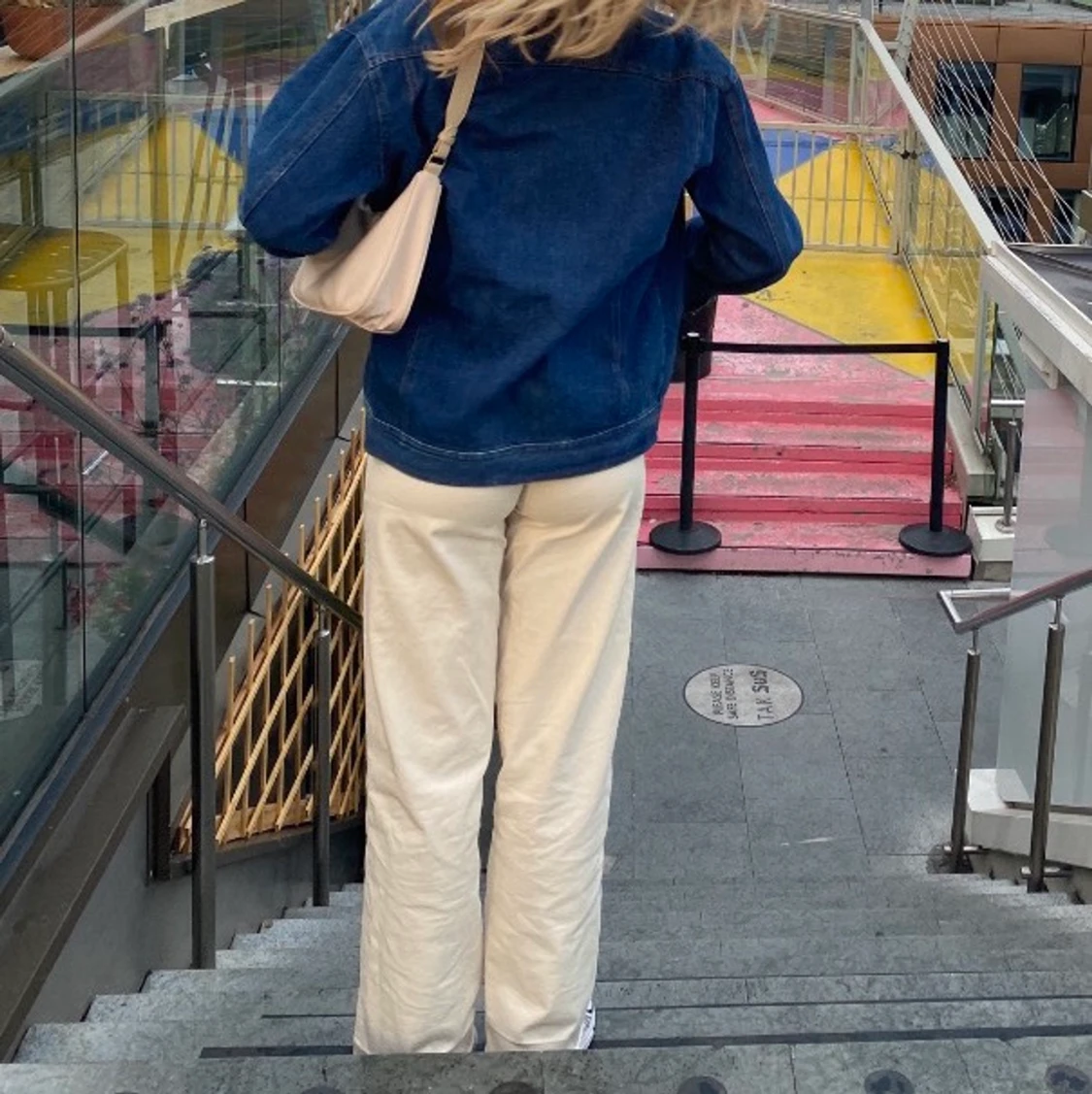 Beiga somriga jeans ZARA - 2