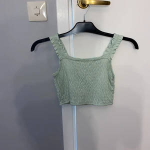 Linne - Linne från H&M i storlek 134/140 men sitter som XS💗