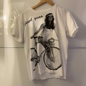 T-shirt med tryck - As fin men har jättemånga T-shirts! Frakt 22kr