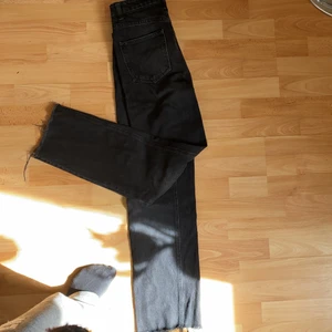 Svarta jeans - Från Nakd. 