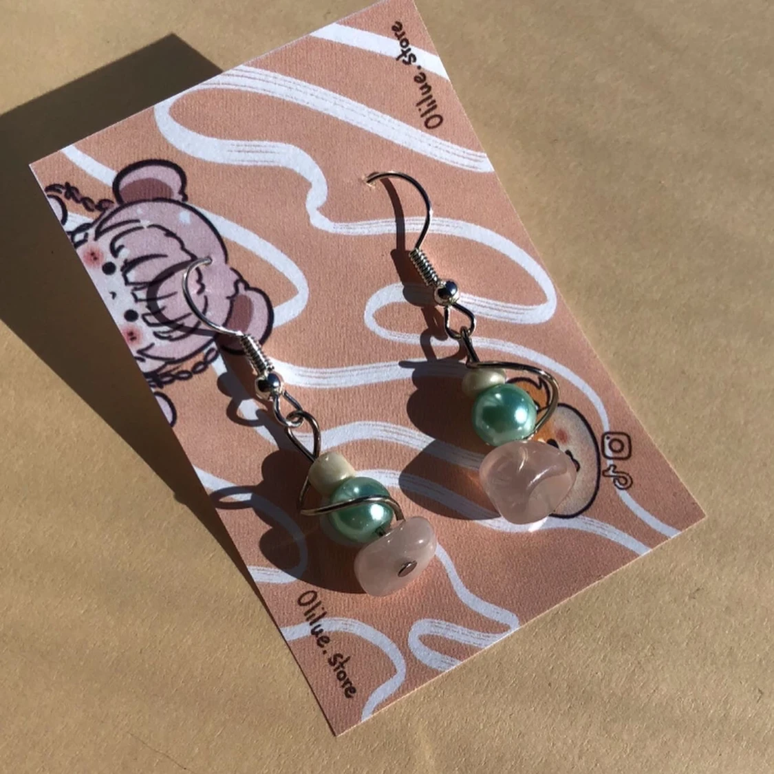 Roskvist kristall örhängen 🌸 - 91