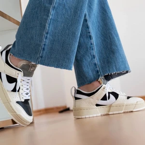 Helt nya Nike dunk pale ivory. Sällsynta - Nike dunks slutsåld modell 