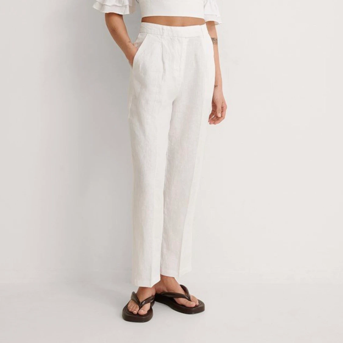 Linnebyxor från NAKD