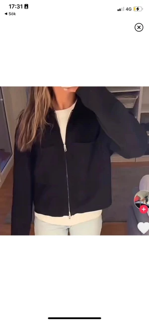 Snygg kofta - Skit snygg kofta som är slutsåld💕