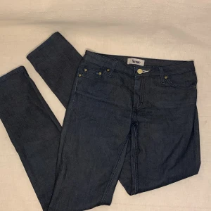 Acne jeans - Säljer mina acne jeans