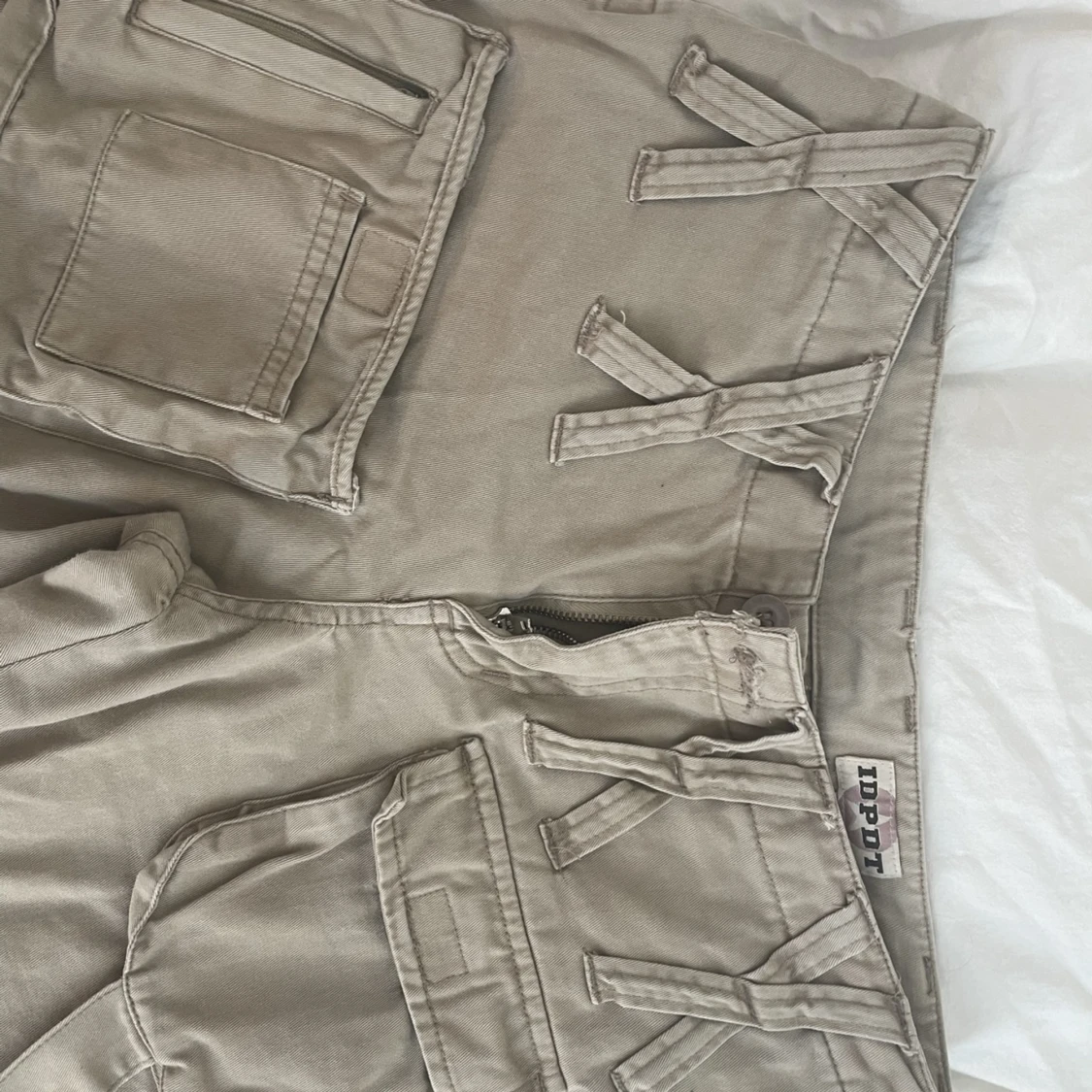 lågmidjade cargobyxor