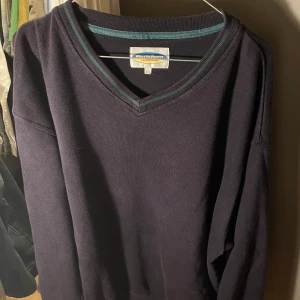 Vintage sweater  - Vintage v-neck sweater barely worn. size XL send message for more pics :)