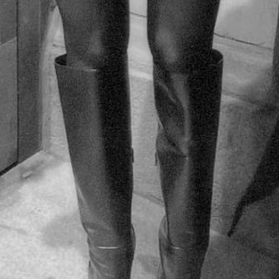 Knähöga läderstövlar  - 90