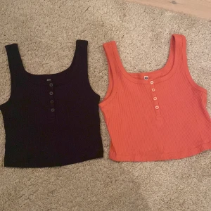 Linnen - Säljer 2 st jätte snygga linnen i storlek XS från uniqlo! Priset är styck